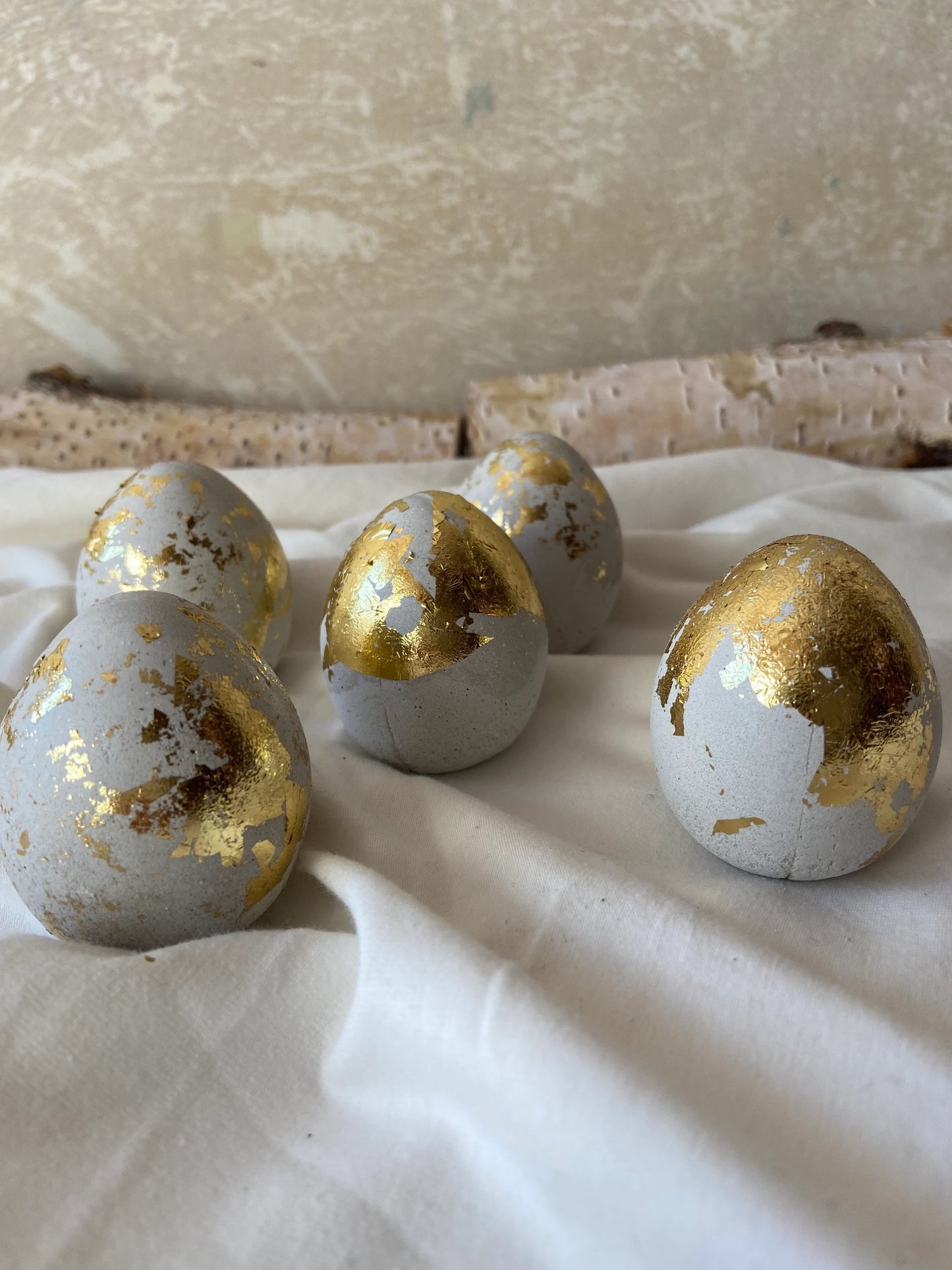 Betonei mit Gold | Osterei | Goldei | Ostern | Ostertisch | Osterdeko | Deko | Einladung | Tischdeko