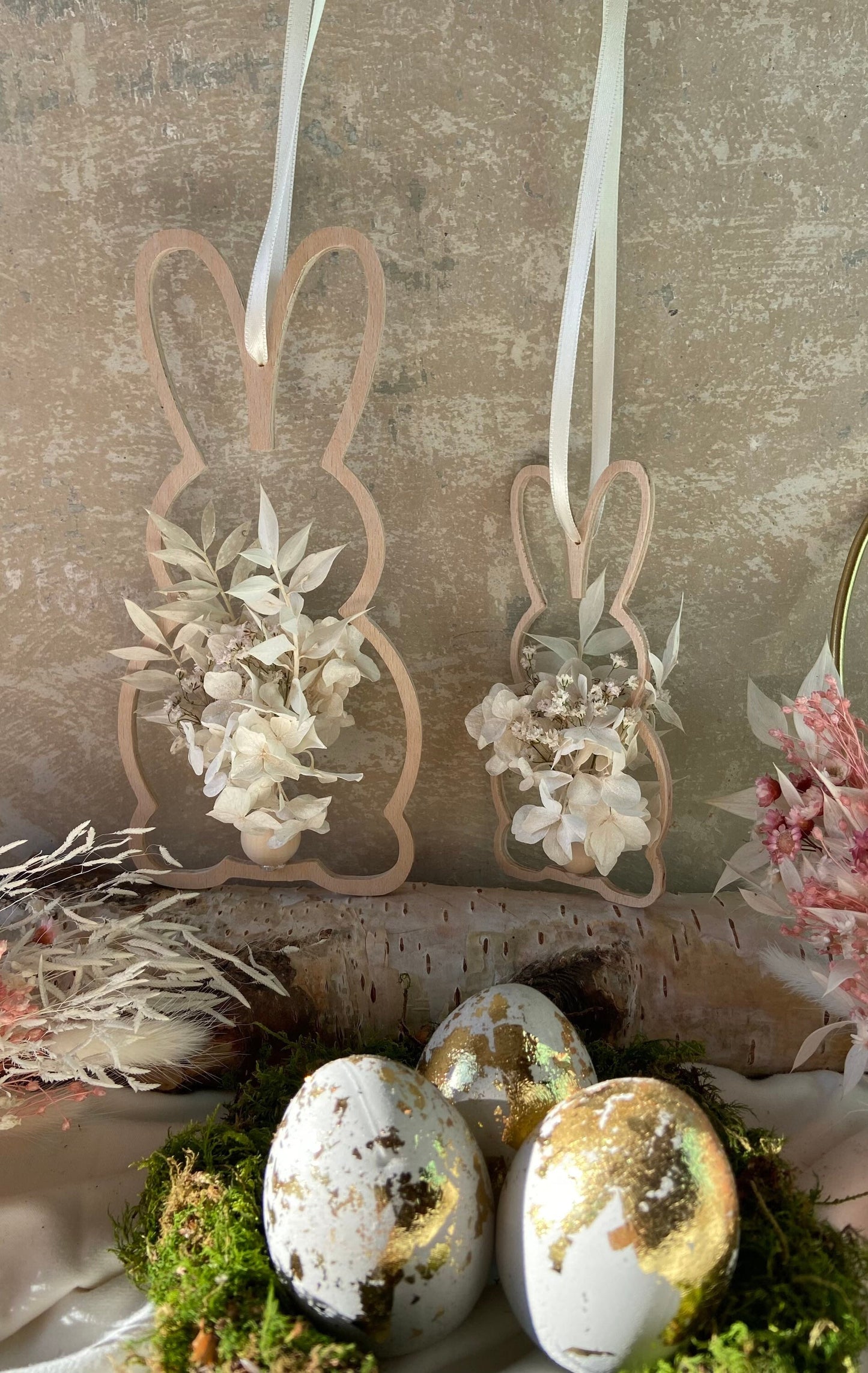 Hase | Osterhase | Holzhase | getrocknete Blüten | Ostern | Ostertisch | Osterdeko |Trockenblumen | Deko | Einladung | Tischdeko | Anhänger