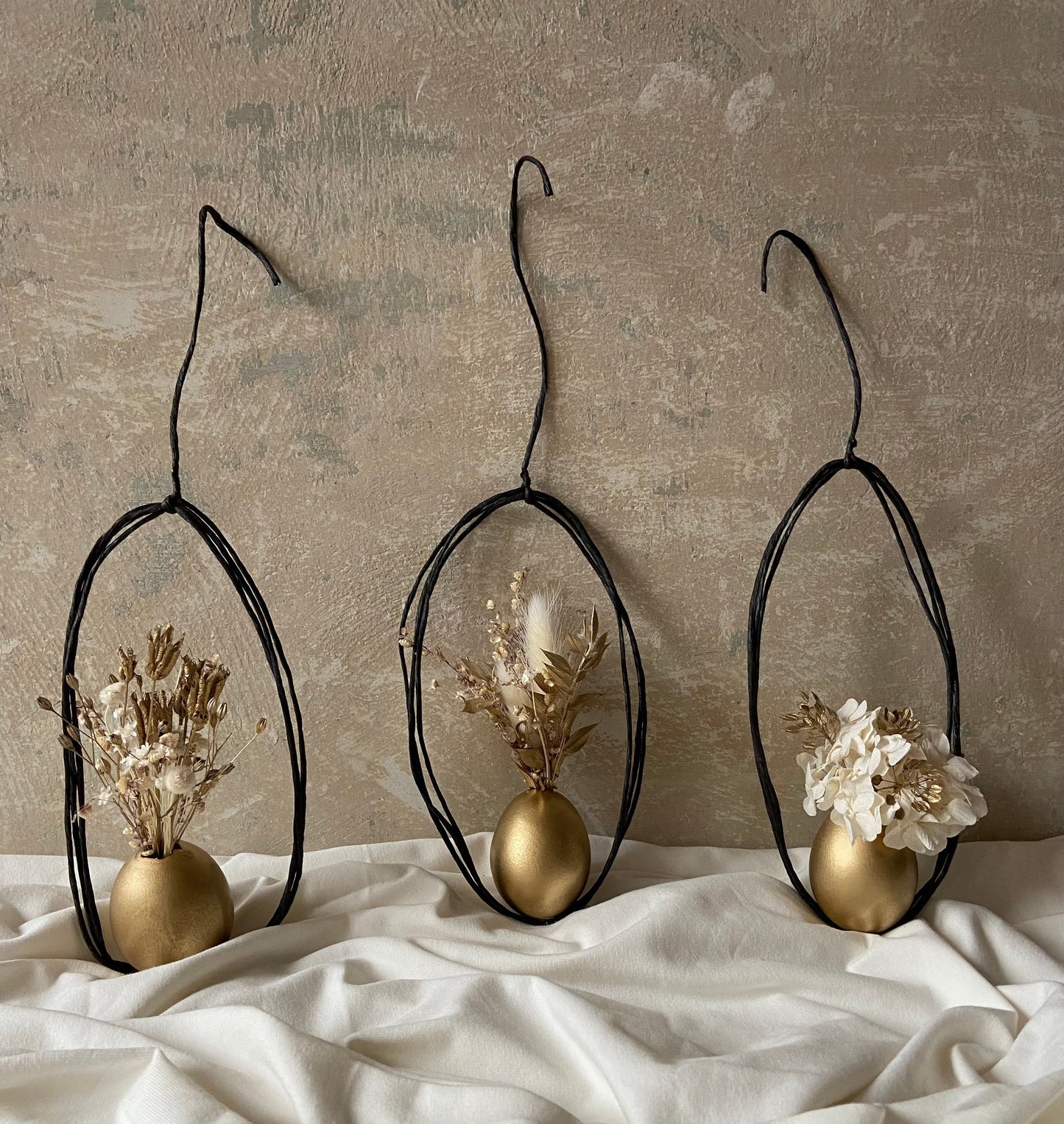 3er Set | Ei | Anhänger | getrocknete Blüten | Ostern | Osterstrauch | Osterdeko | Gold | Trockenblumen | schlichte Deko