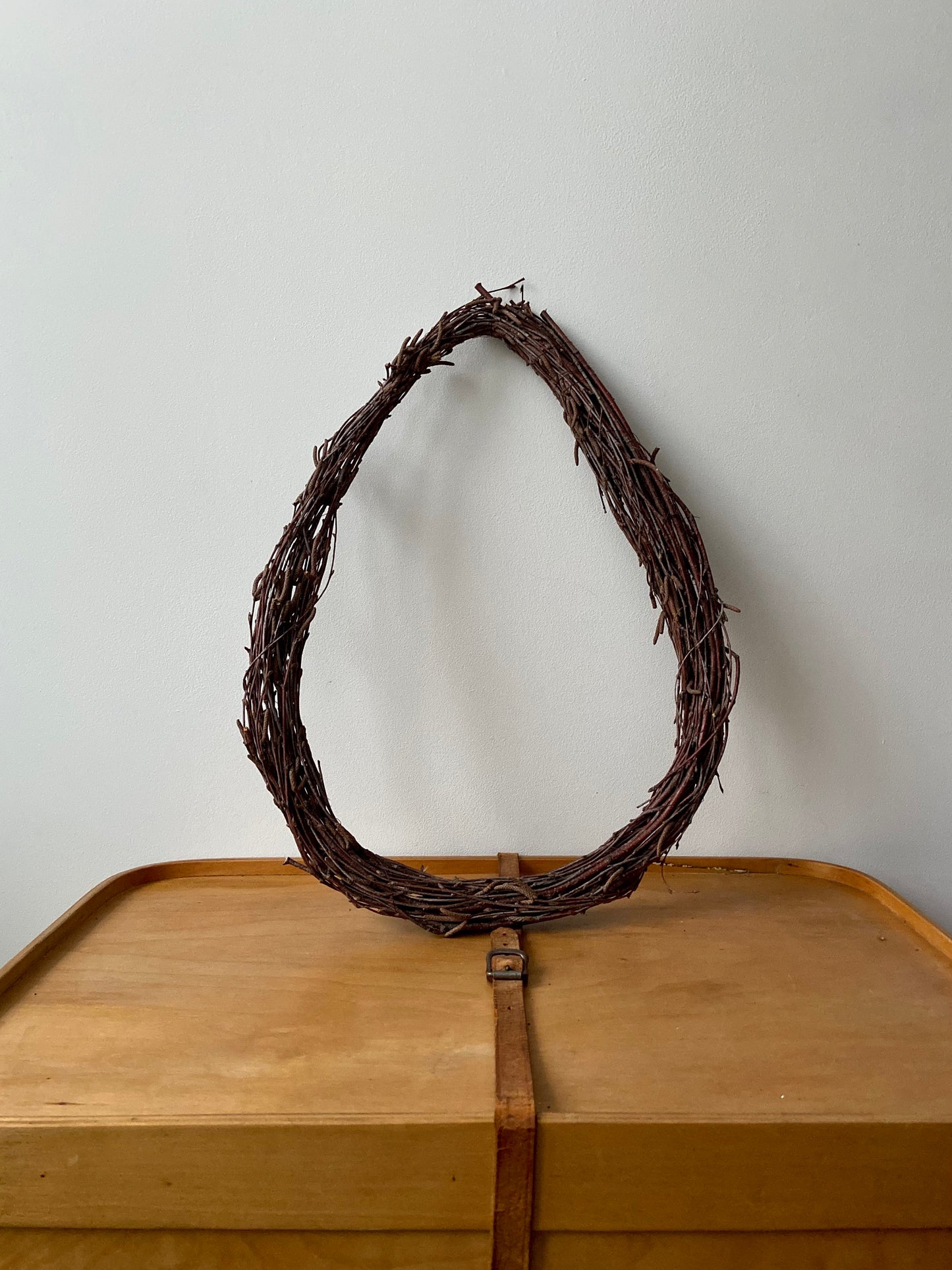 Birkenei | Ei aus Birkenzweigen | Osterei aus Birkenzweigen | Türdekoration | Osterdeko | Naturmaterial | Bastelmaterial