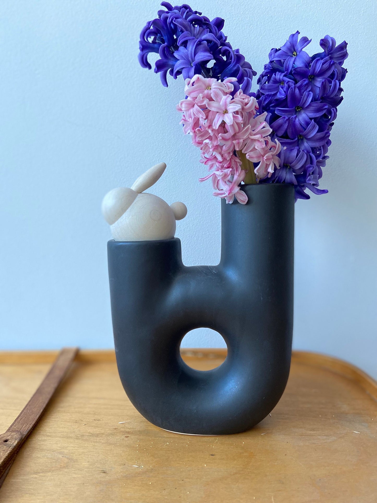 Vase | Schwarz | Weiß | Donut | Keramik | Ostern | Ostertisch | Osterdeko | Deko | Tischdeko