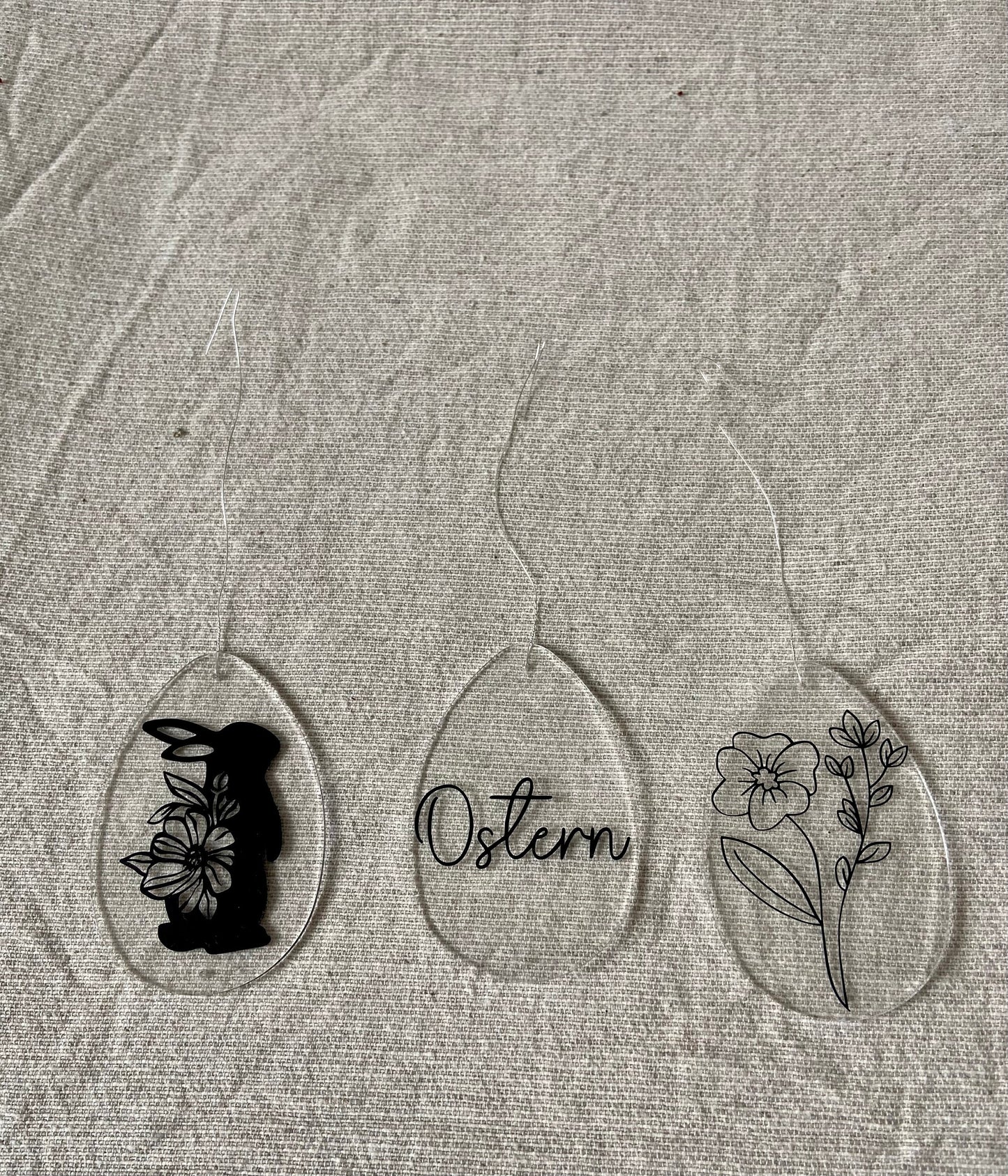 Osterei-Anhänger | Hase | Schriftzug | Osterei | mit Blüten | Osterdeko | Frühling | Acryl | Osterstrauch | zart | plotten | schwarz