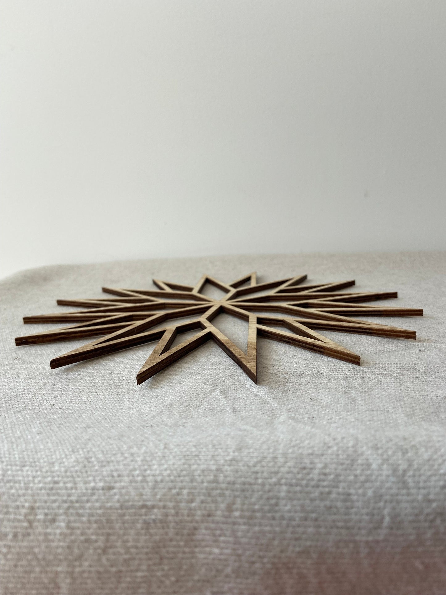 Stern | Weihnachtsstern | Holzstern | Weihnachten | Advent | Weihnachtsdeko | Deko | Fensterdeko | Anhänger | Adventsdeko