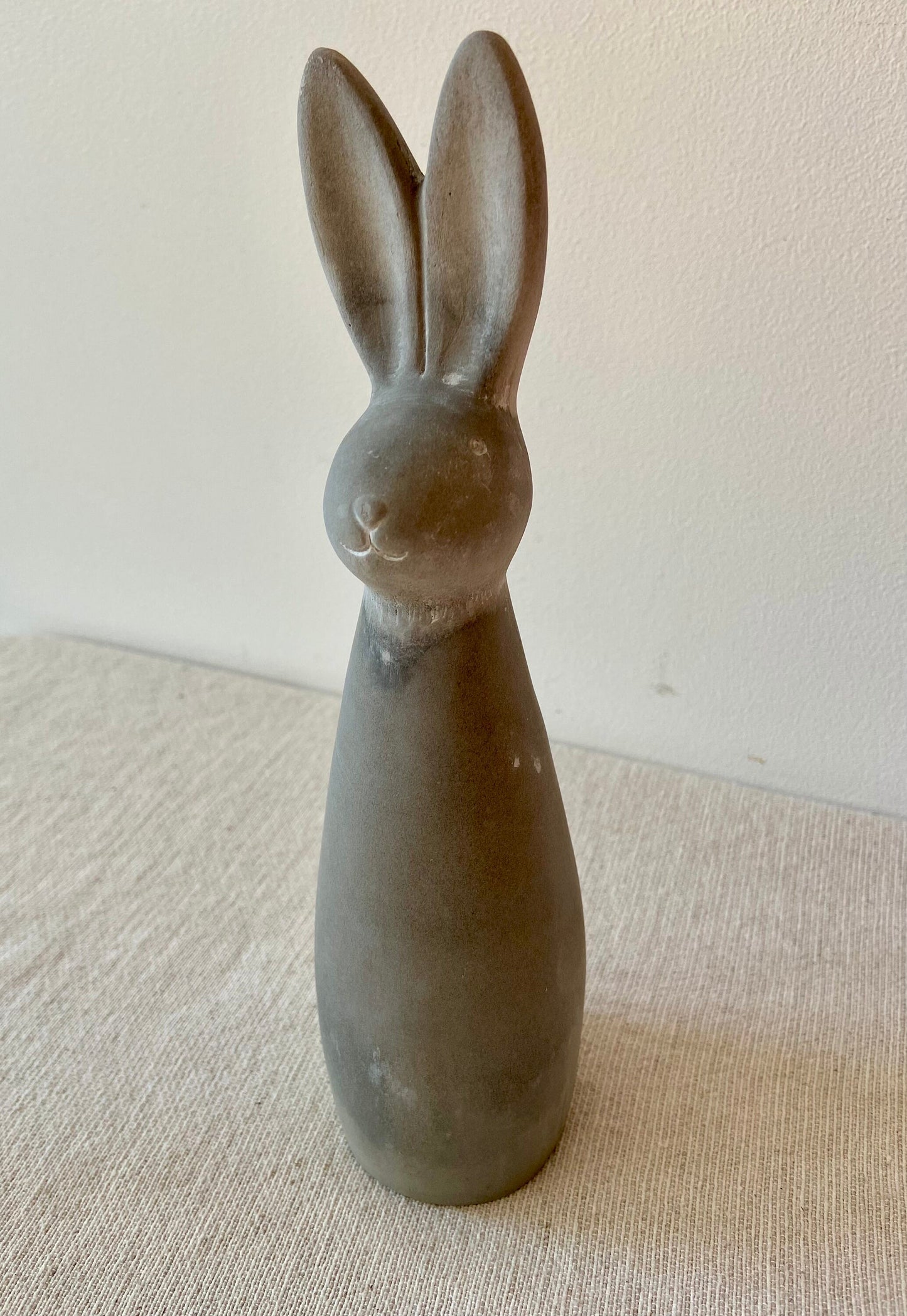 Betonhase | Osterhase | Ostern | Ostertisch | Osterdeko | Deko | Einladung | Tischdeko | Keramikhase | schlanker Hase | Frühling