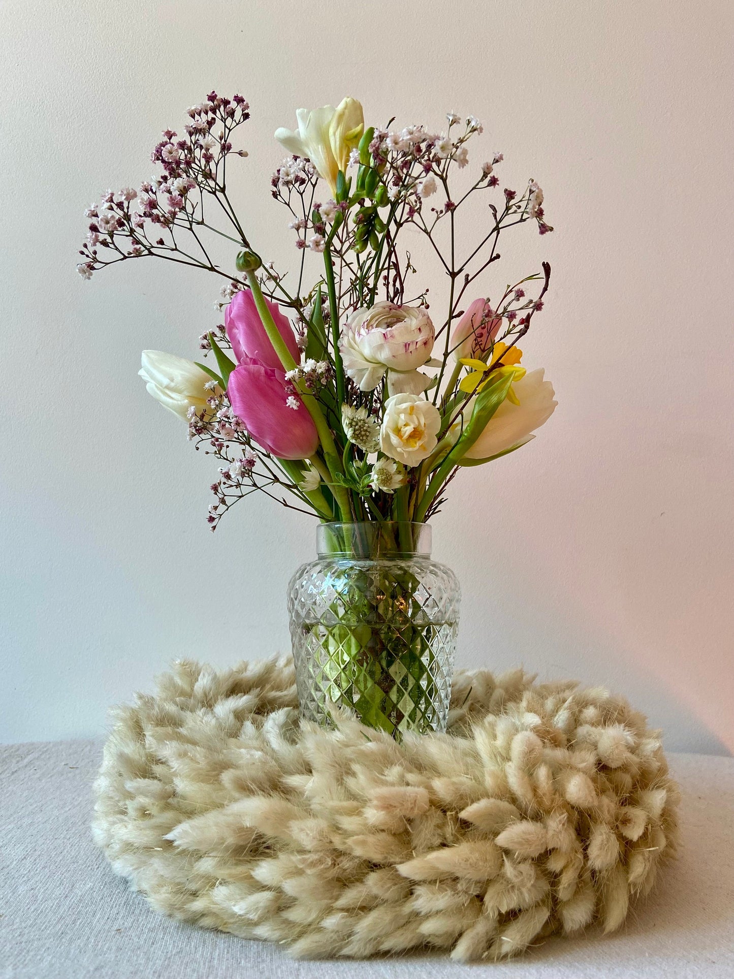 Kranz aus Samtgras | creme | Trockenblumen | HomeDeco | Blumenkranz | Laguruskranz | Deko | Boho-Style | Skandinavisch | Hasenschwänzchen
