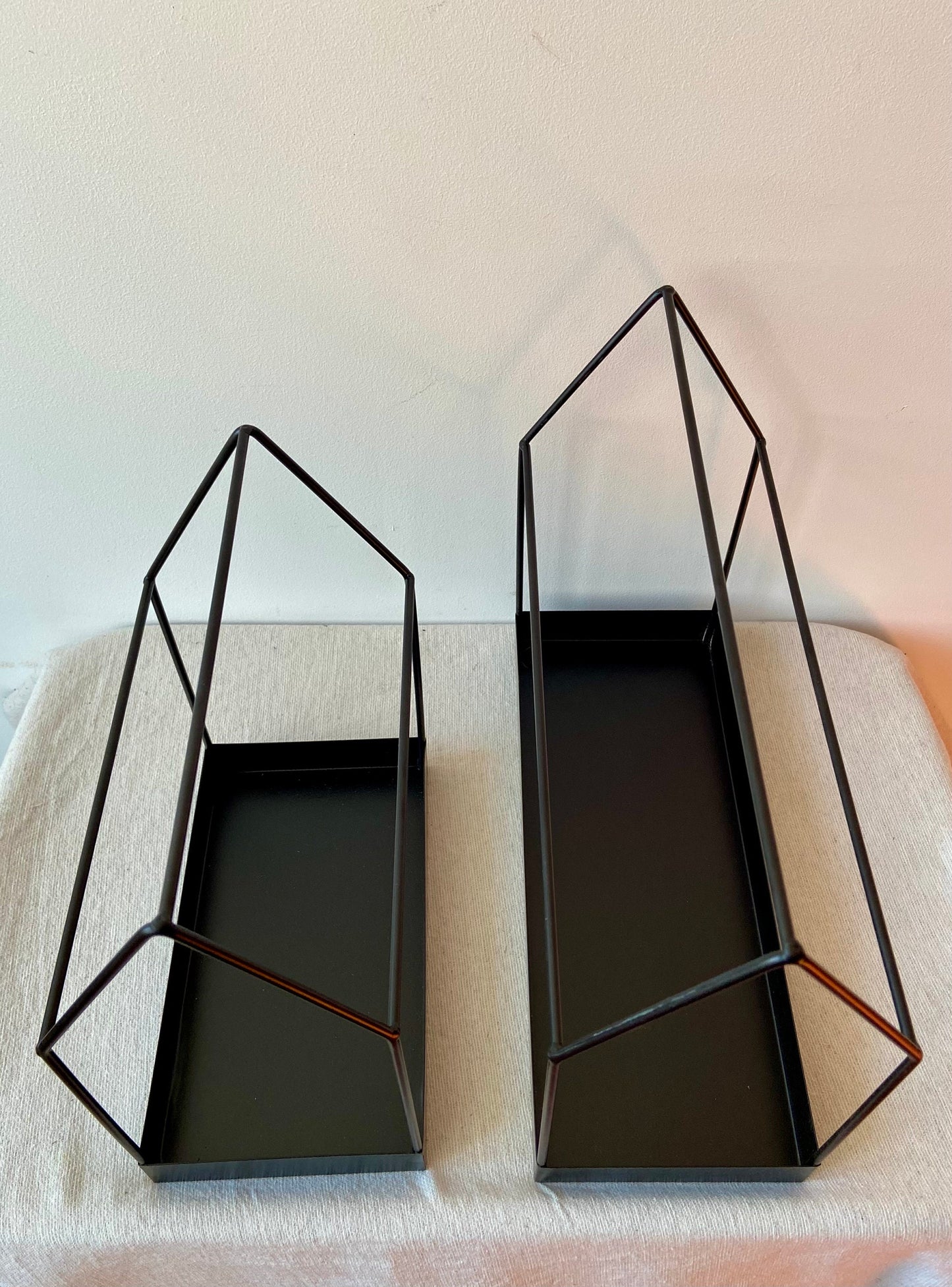 Deko-Haus | groß | Metall Haus mit Metallboden | Gewächshaus | Schwarz | Metall | Tischdeko | Skandinavisch | Schlicht
