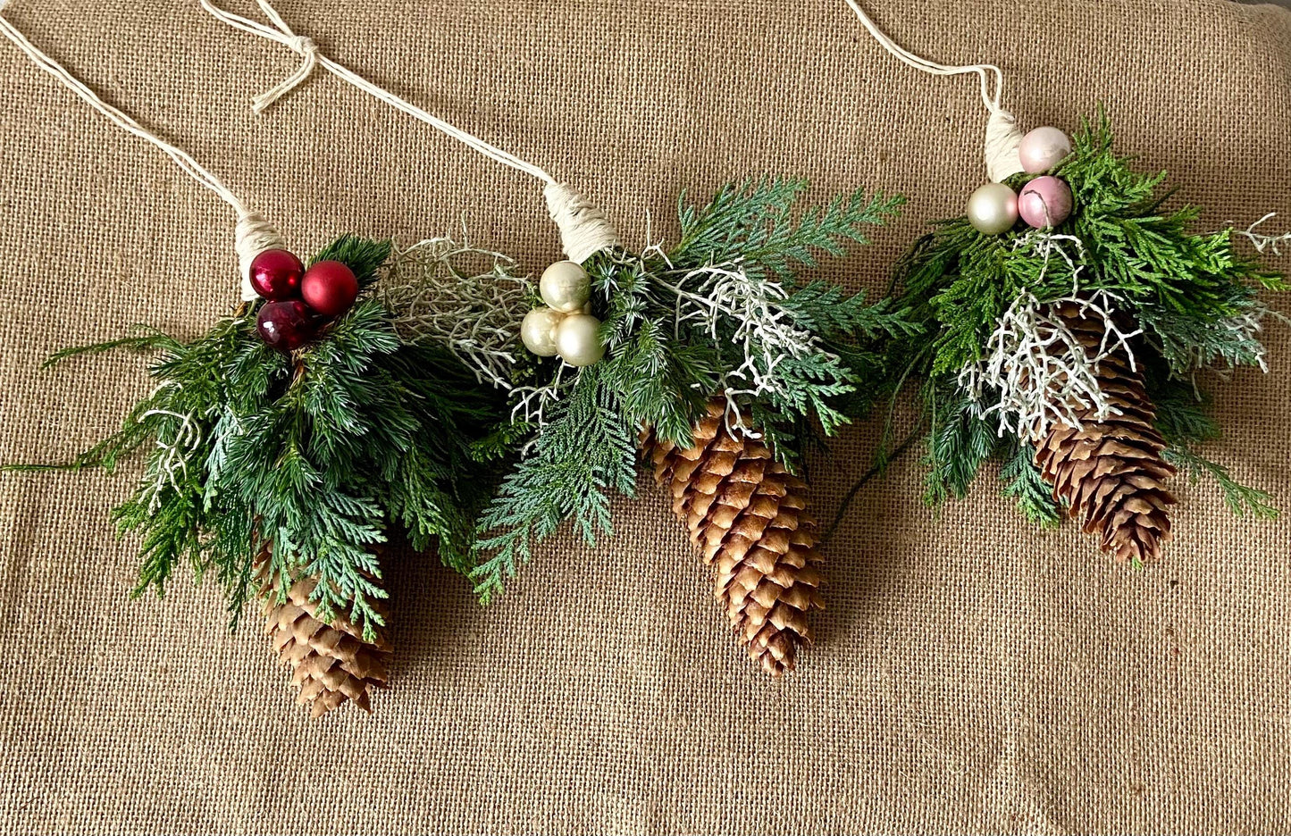 Weihnachtszapfen | Baumanhänger | Weihnachten | Herbst | Advent | Baumschmuck | Christbaum | Fensterdeko | Kugeln | fisches Grün
