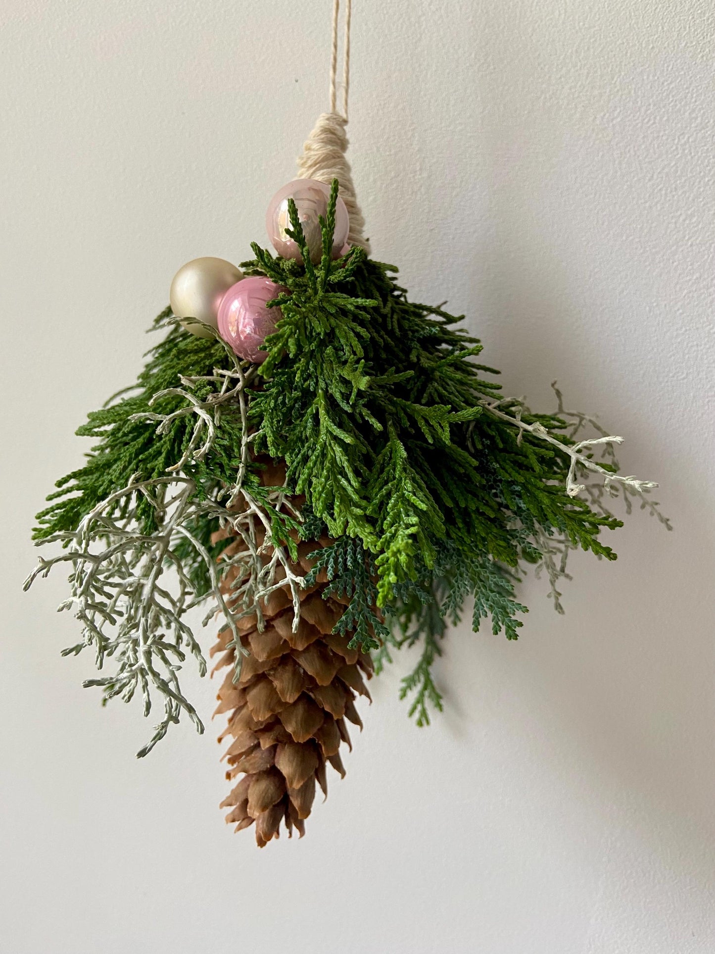 Weihnachtszapfen | Baumanhänger | Weihnachten | Herbst | Advent | Baumschmuck | Christbaum | Fensterdeko | Kugeln | fisches Grün