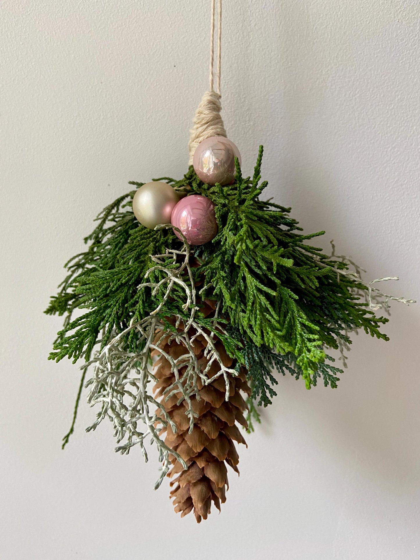 Weihnachtszapfen | Baumanhänger | Weihnachten | Herbst | Advent | Baumschmuck | Christbaum | Fensterdeko | Kugeln | fisches Grün