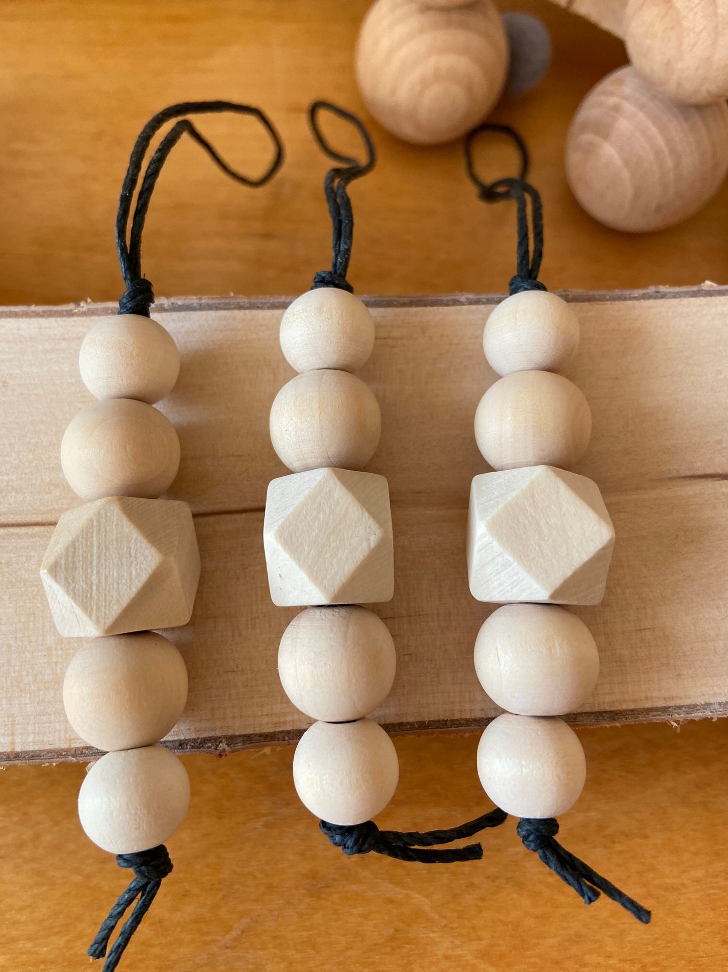 Anhänger | Holzperlen | Ostern | Weihnachten | Frühling | Deko |