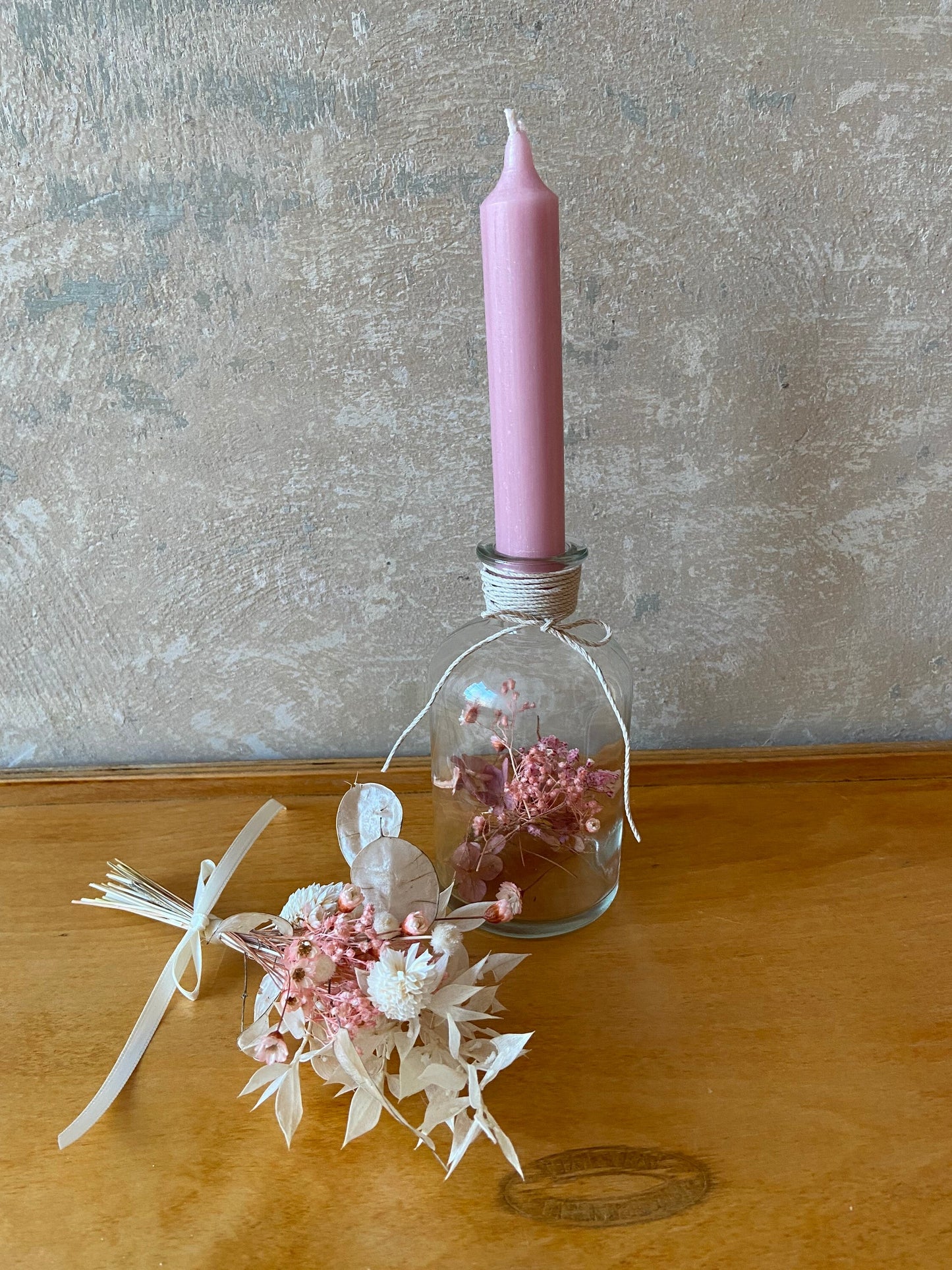 Kerze | Trockenblumen | Glasflasche | Schleifenband