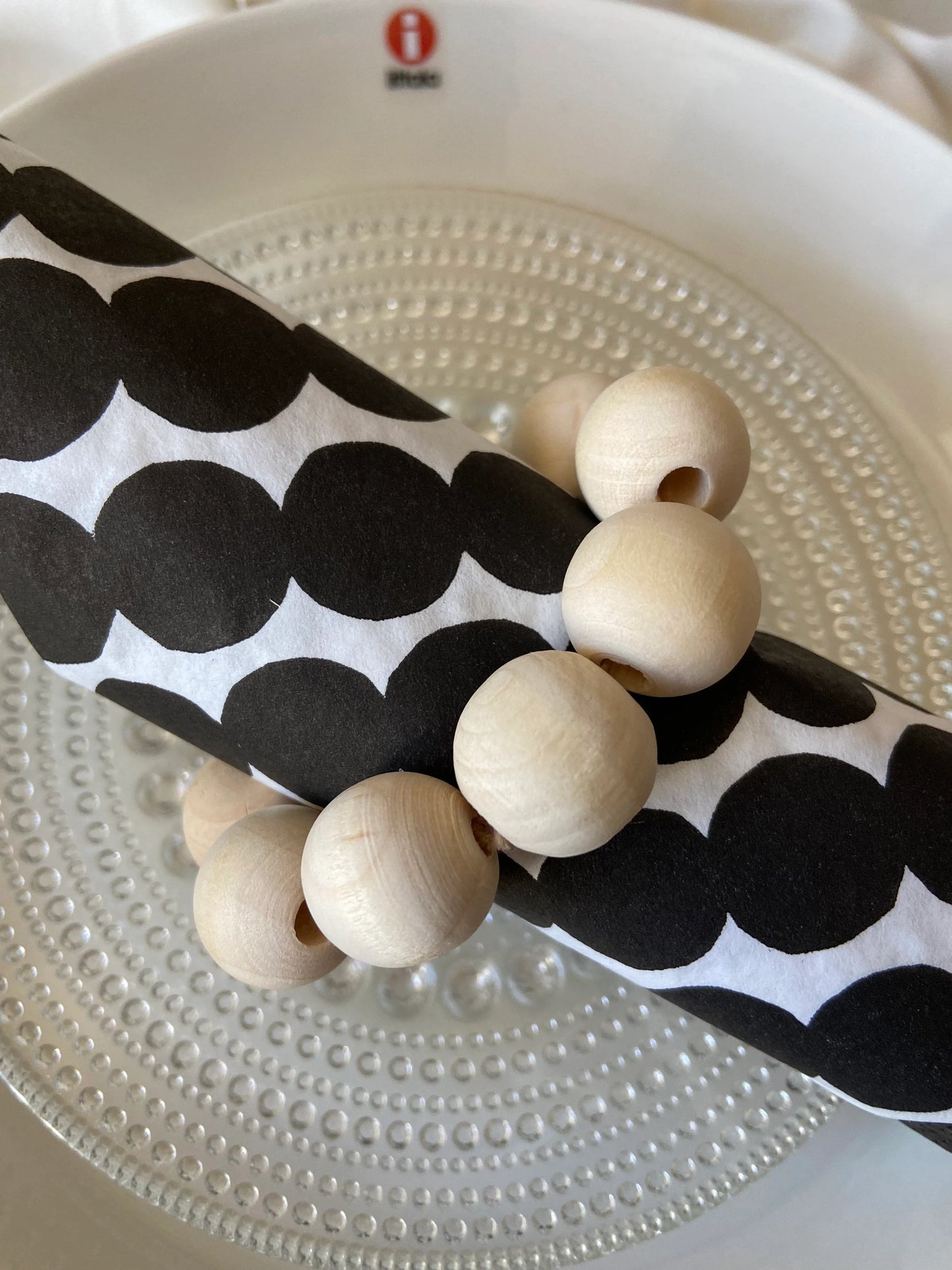 Mini Kränzchen | Serviettenring | Tischdekoration | Festtafel | Naturdekoration | Geschenkanhänger | Osterdeko | Holzperlen | Birkenzweige