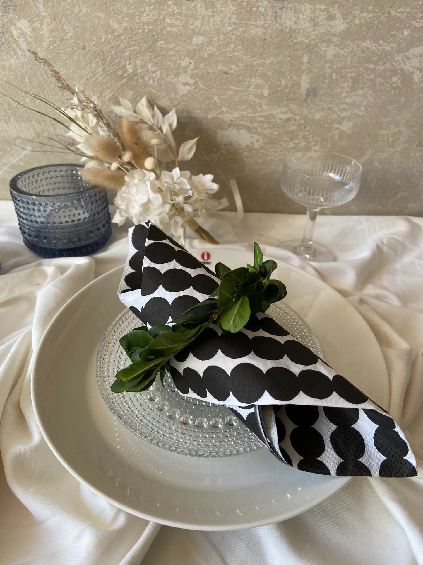 Mini Kränzchen | Serviettenring | Tischdekoration | Festtafel | Naturdekoration | Geschenkanhänger | Osterdeko | Holzperlen | Birkenzweige