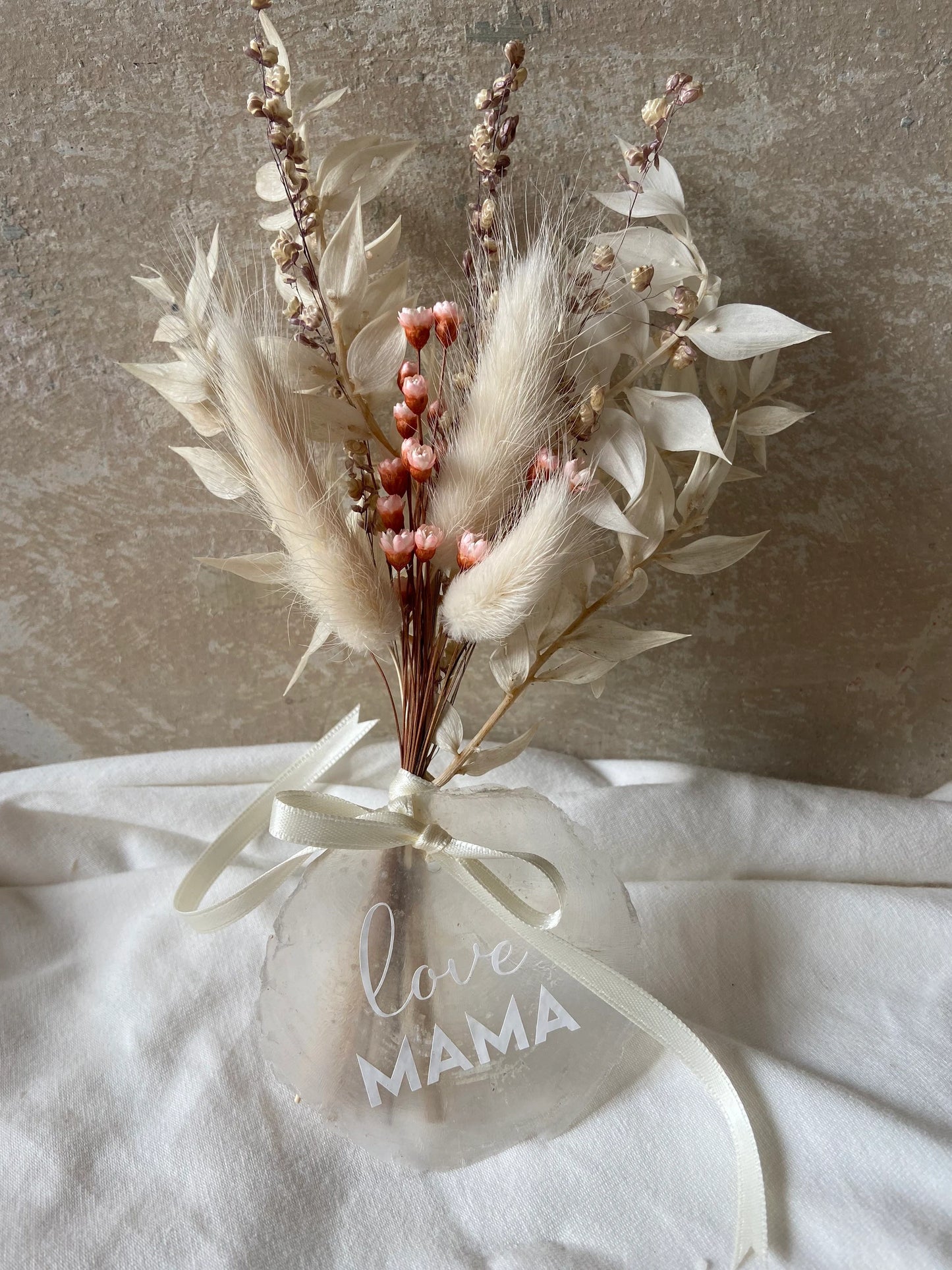 Trockenblumenstrauß | klein | rosa | Blüten und Gräser | Muttertag | Mama love | Hochzeit | Jungesellinenabschied | Mitgebsel | Geschenk