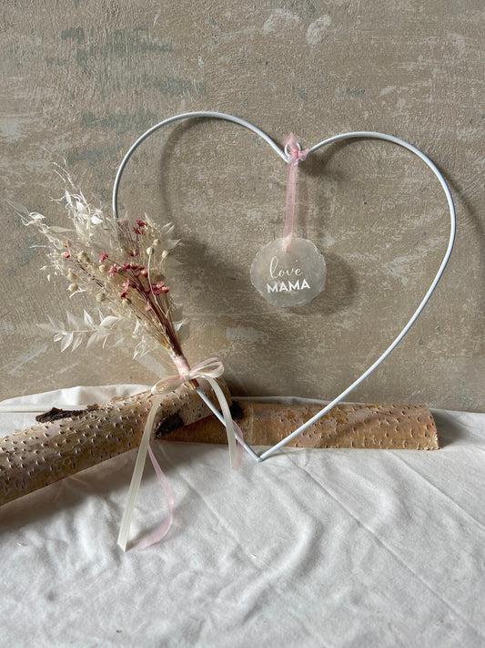 Herz | Trockenblumen | Satinband | weiß | rosa | Muttertag | Love MAMA | Liebe | Vintage Look | Shabby Style | Boho Style | Hochzeit