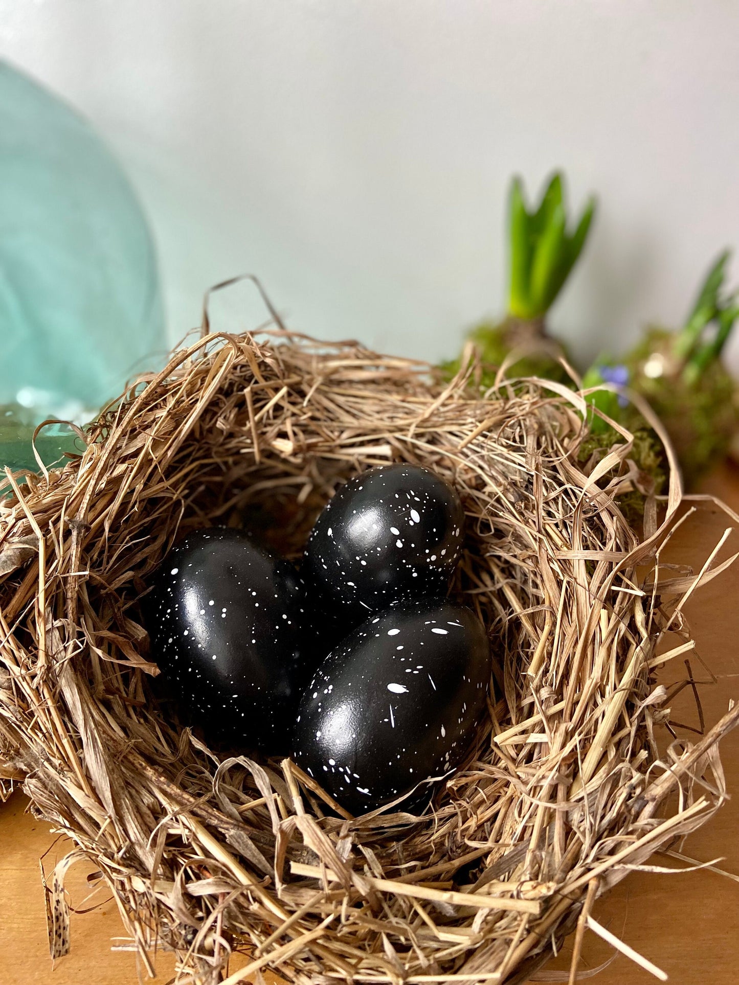 Gänseei schwarz mit weißen Punkten | Ostern | Deko | Osterei | Frühing | Osterdeko