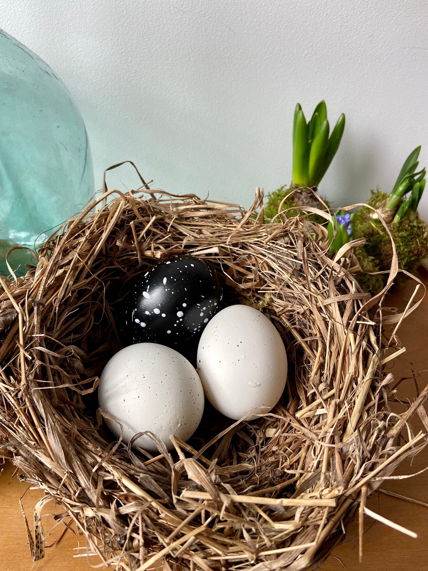 Gänseei schwarz mit weißen Punkten | Ostern | Deko | Osterei | Frühing | Osterdeko