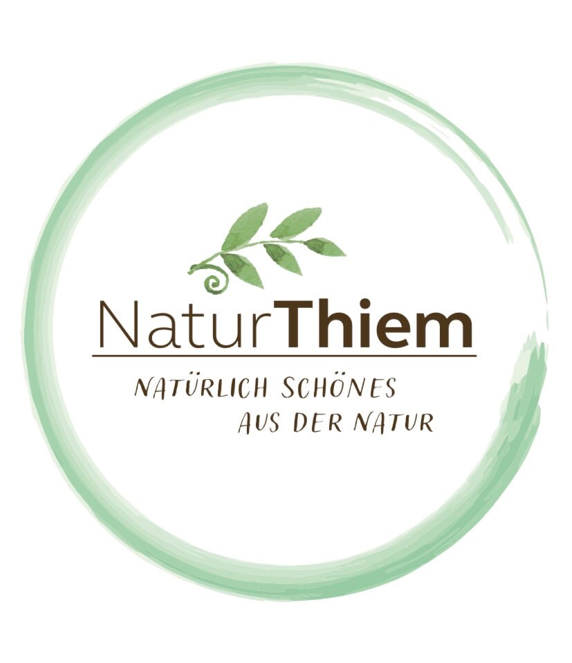 Traubenhyazinten in Moos  | Rinde | Nest | Osterdeko | Tischdeko | Frühlingsdeko | Moos | Ostern | Tulpe | Frühlingsblüher | Birkenkranz