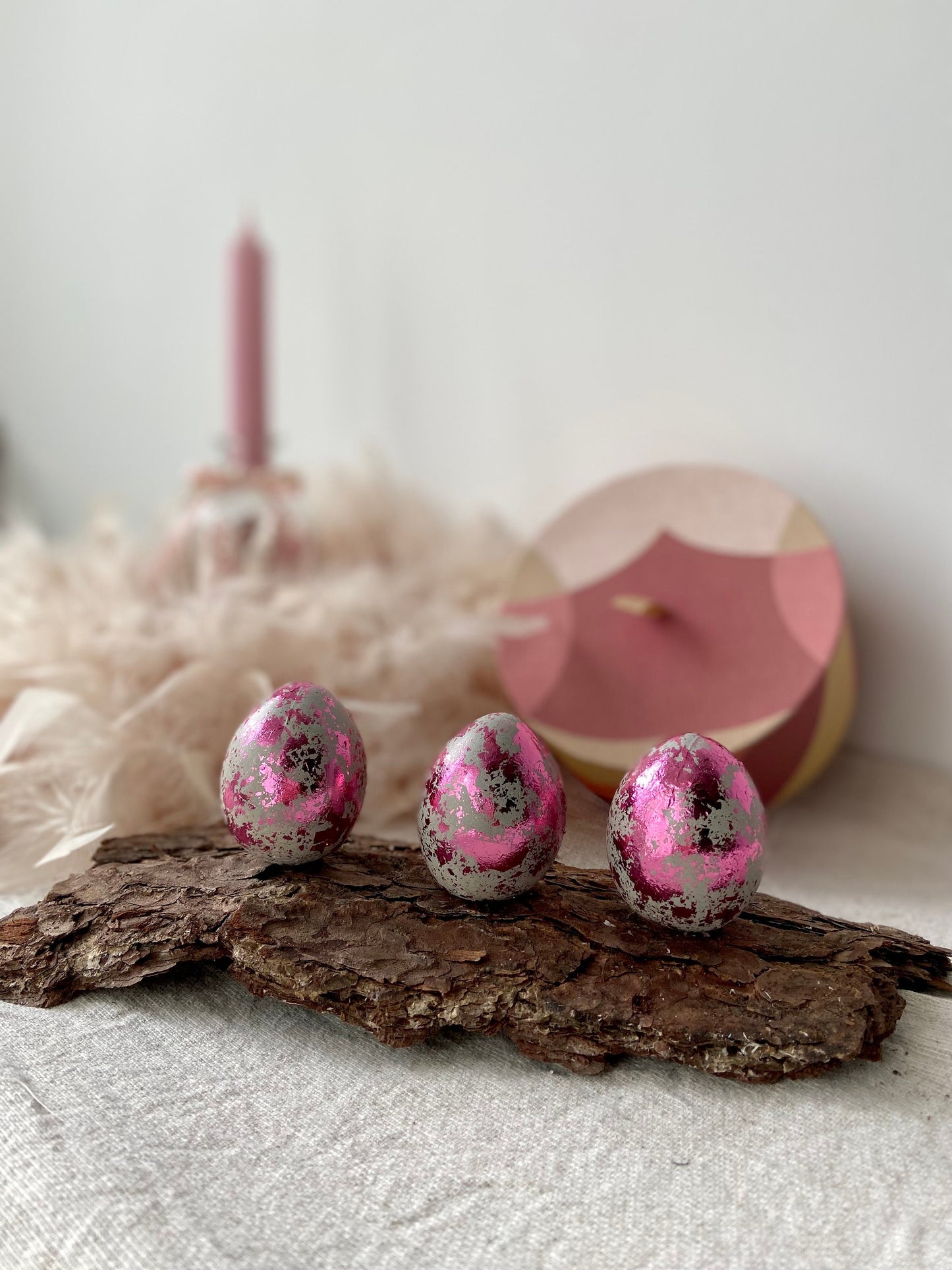 Betonei mit pinkem Blattgold | Osterei | Goldei | Ostern | Ostertisch | Osterdeko | Deko | Einladung | Tischdeko | Frühling| Beton | Ei