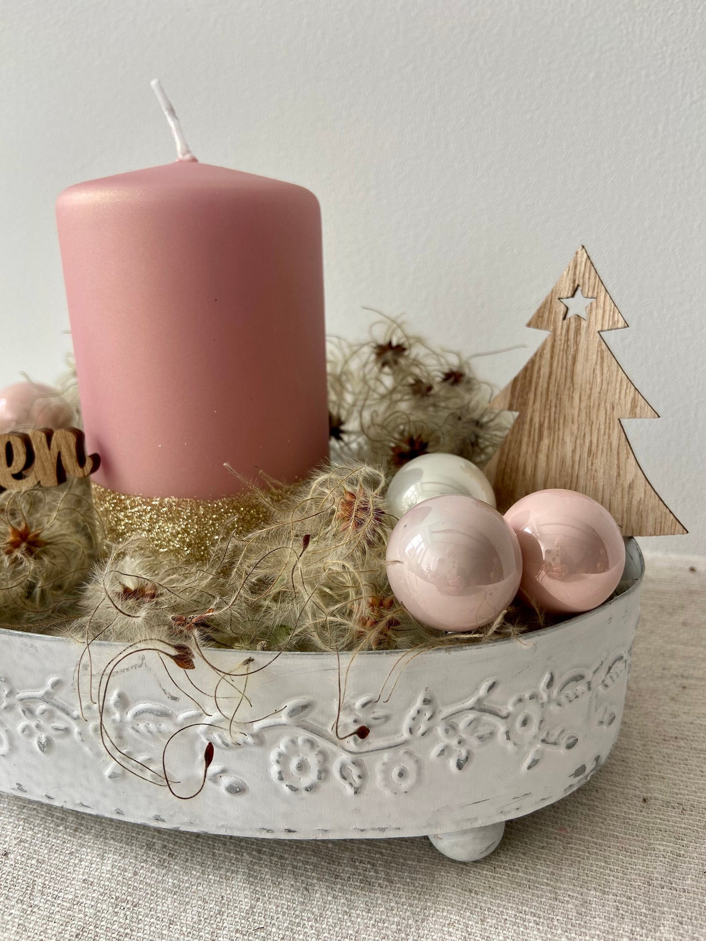 Metall Tablett mit Füßen | Deko Schale | ShabbyLook | ovale Schale | Ornamente | Weihnachten | Advent | Winter | Deko | Tablett | weiß