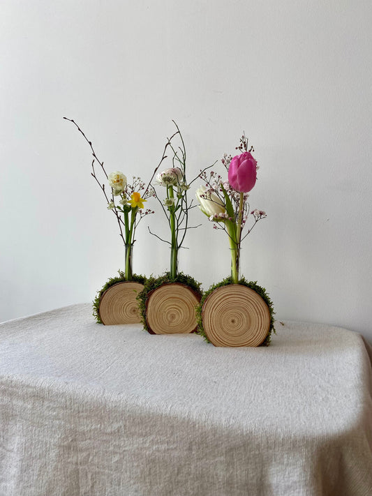 Blumenvase mit Holzscheiben | Vase | Holzscheibe | Frühling | Frühlingsdeko | Osterdeko | Ostern | Hase | Reagenzglas | Hochzeit | Tischdeko