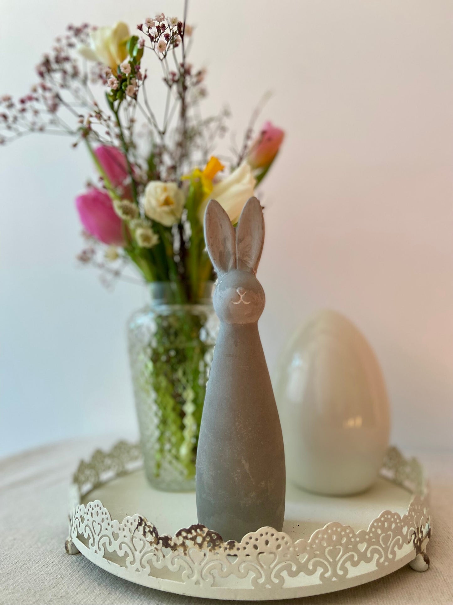 Betonhase | Osterhase | Ostern | Ostertisch | Osterdeko | Deko | Einladung | Tischdeko | Keramikhase | schlanker Hase | Frühling