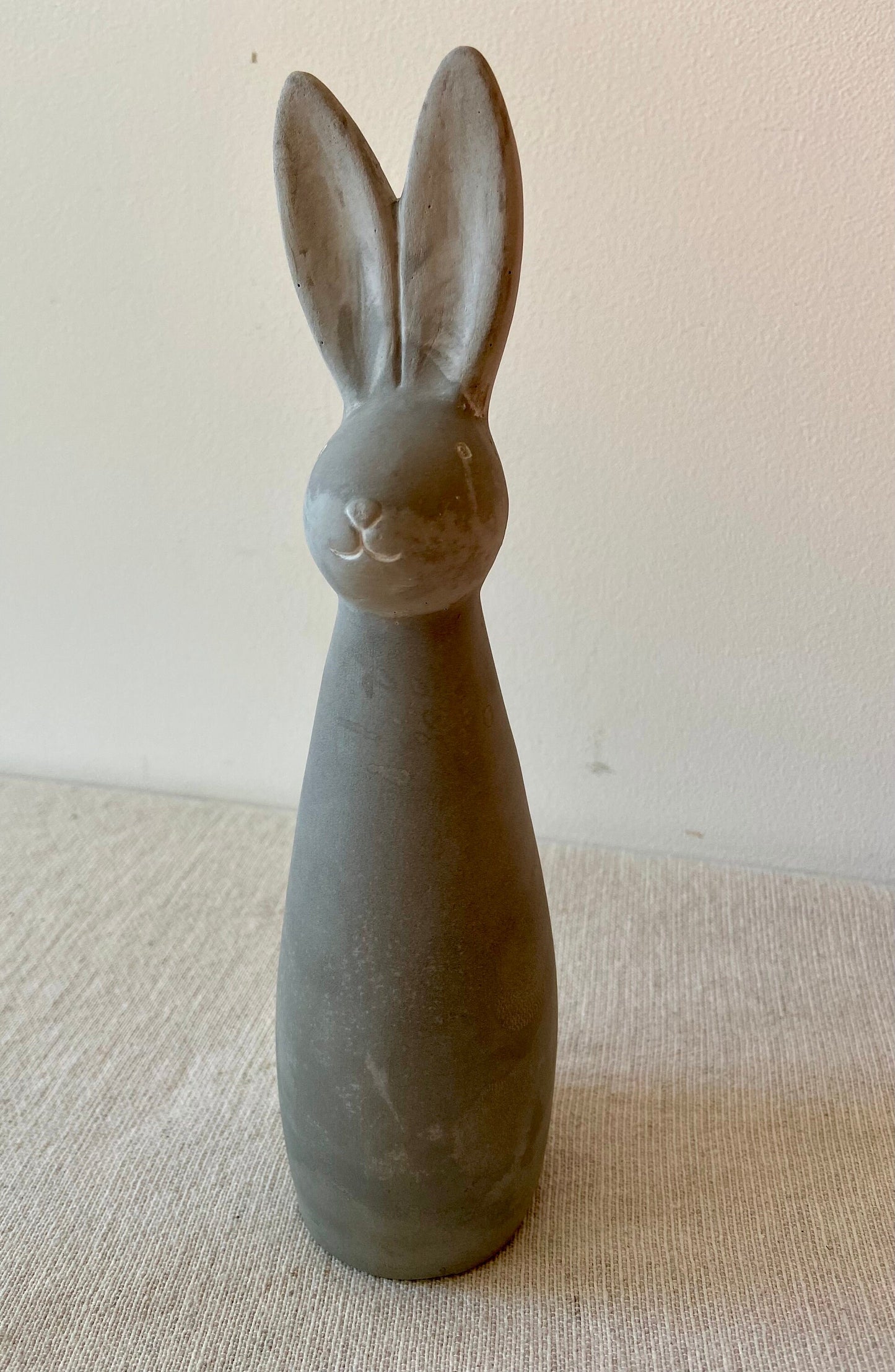 Betonhase | Osterhase | Ostern | Ostertisch | Osterdeko | Deko | Einladung | Tischdeko | Keramikhase | schlanker Hase | Frühling