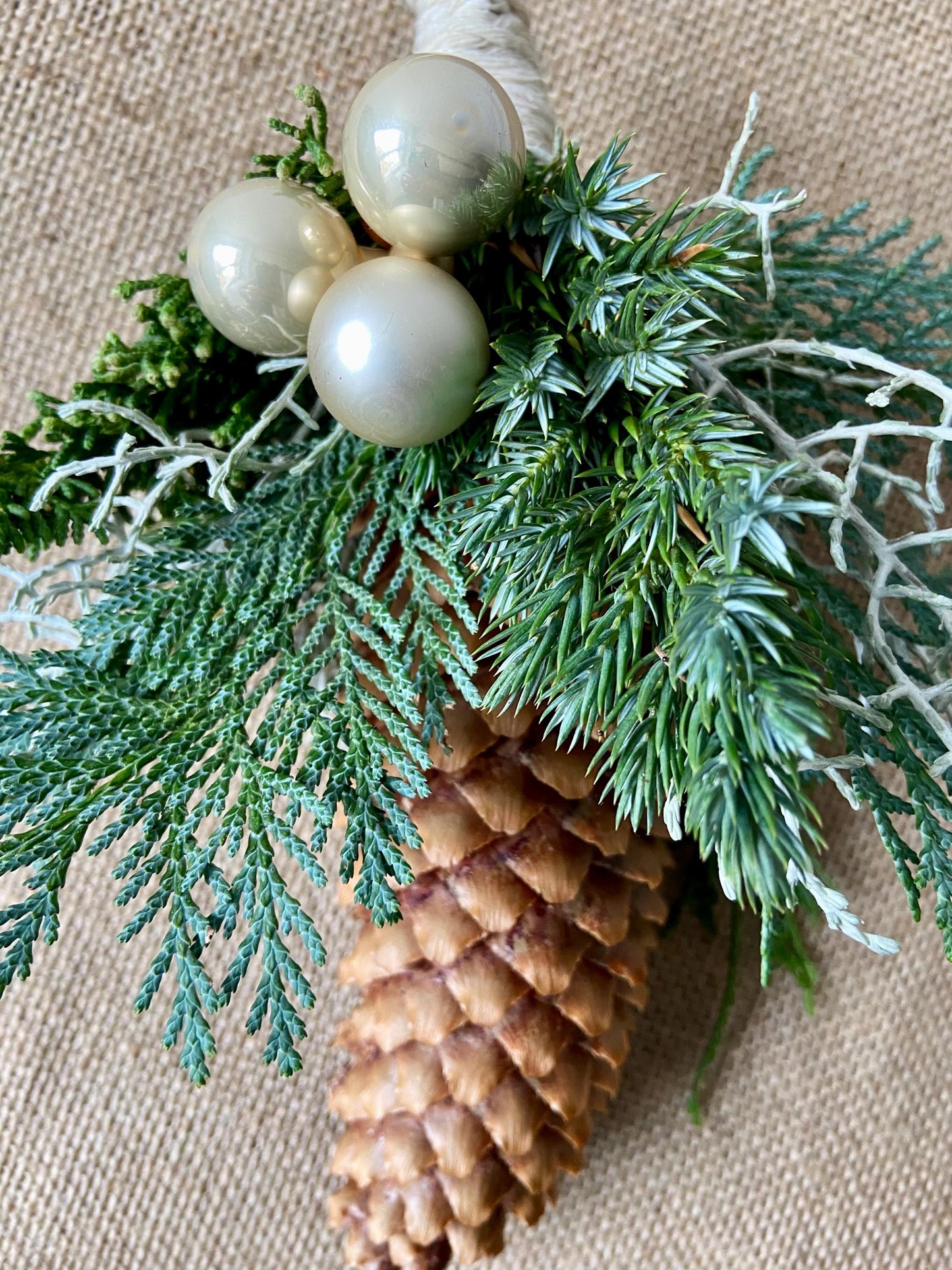 Weihnachtszapfen | Baumanhänger | Weihnachten | Herbst | Advent | Baumschmuck | Christbaum | Fensterdeko | Kugeln | fisches Grün
