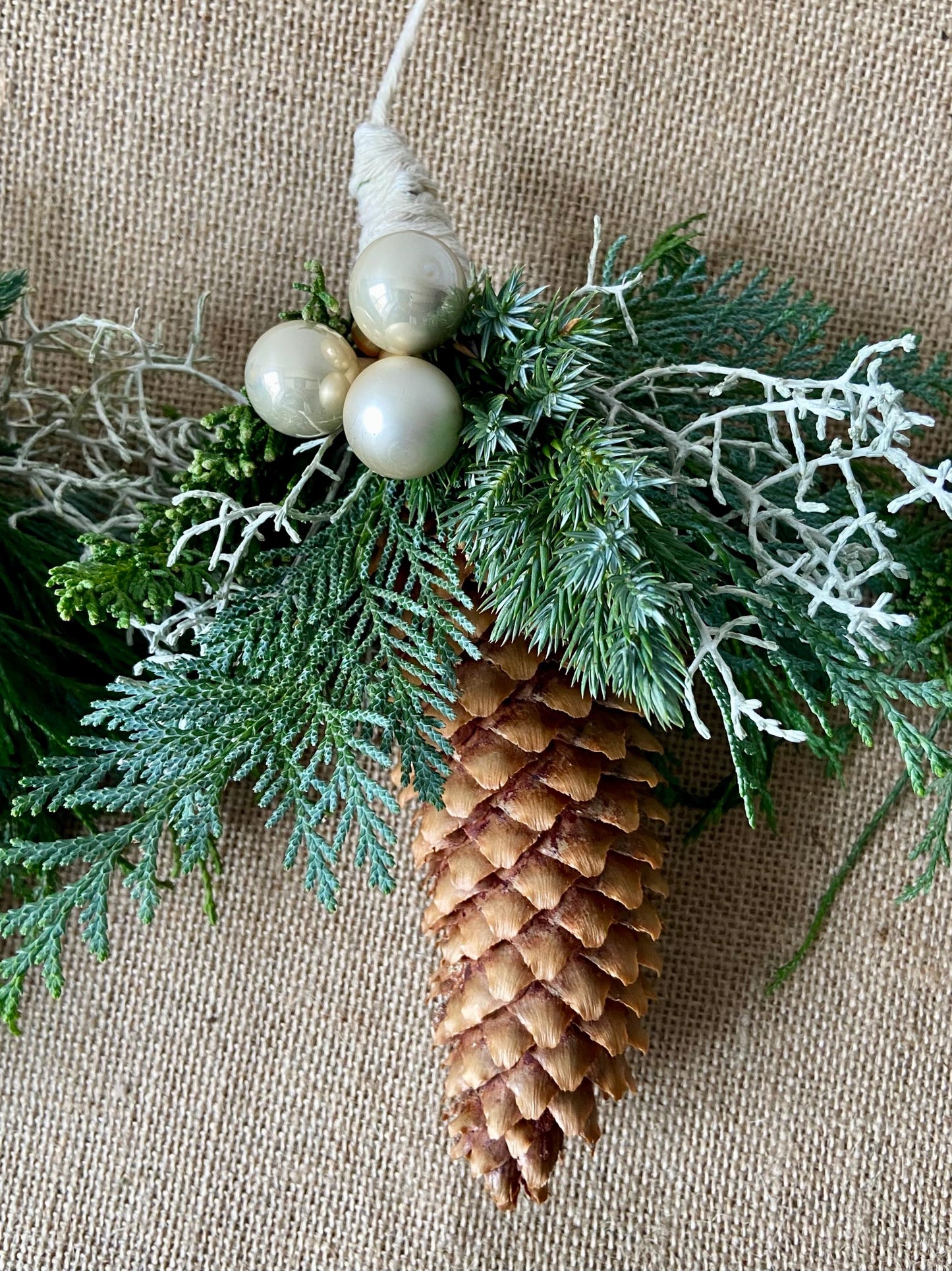 Weihnachtszapfen | Baumanhänger | Weihnachten | Herbst | Advent | Baumschmuck | Christbaum | Fensterdeko | Kugeln | fisches Grün