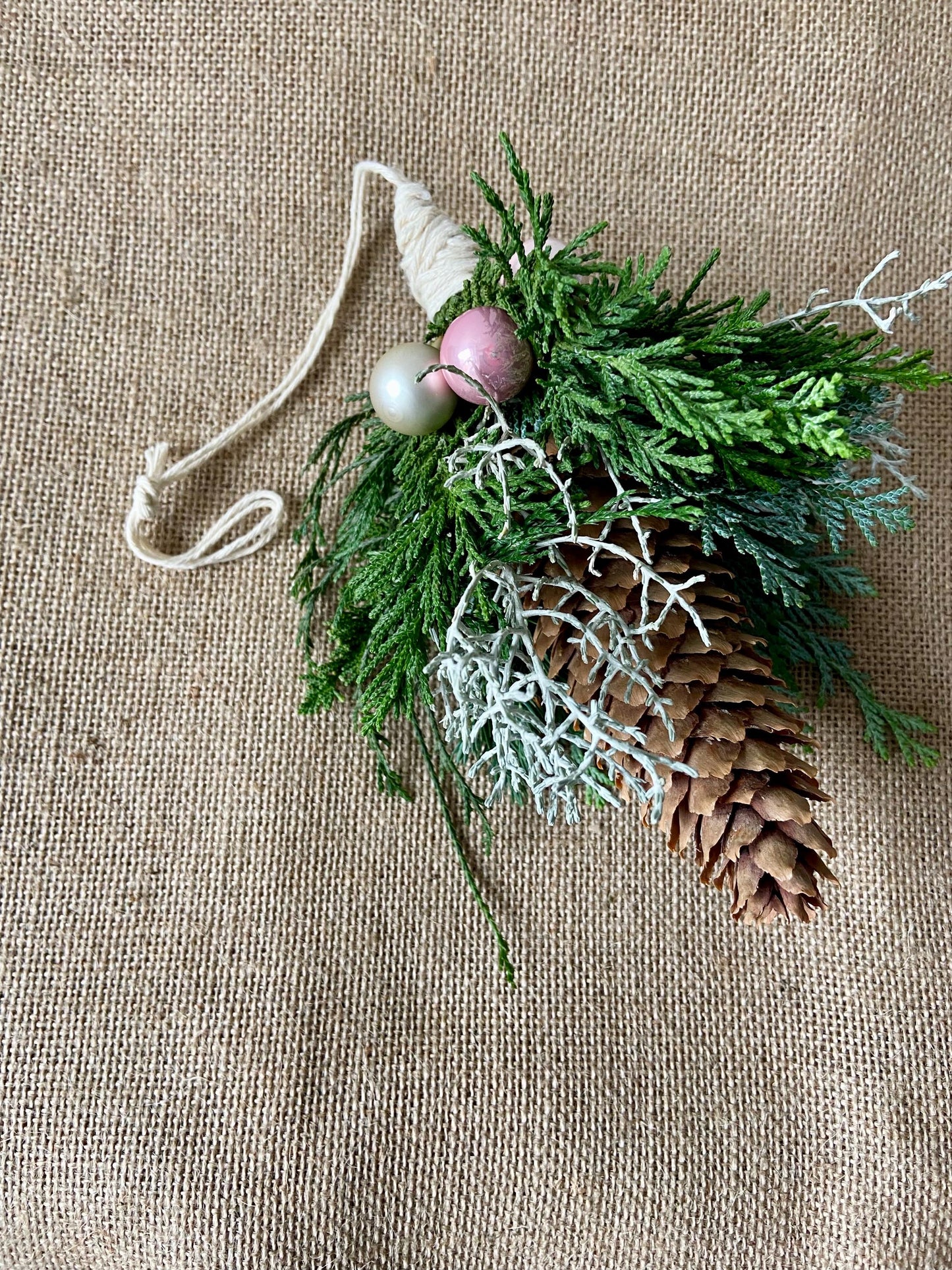 Weihnachtszapfen | Baumanhänger | Weihnachten | Herbst | Advent | Baumschmuck | Christbaum | Fensterdeko | Kugeln | fisches Grün
