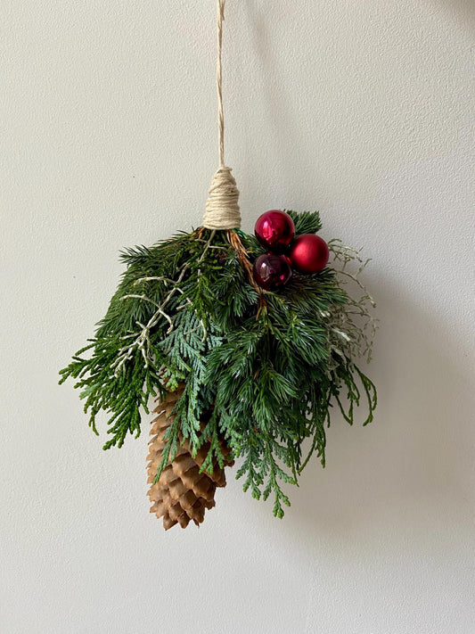 Weihnachtszapfen | Baumanhänger | Weihnachten | Herbst | Advent | Baumschmuck | Christbaum | Fensterdeko | Kugeln | fisches Grün